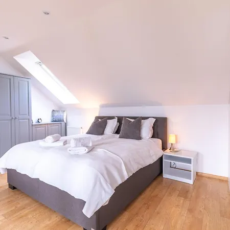 Luxury 10-bed With View Pool Playground * Horni Plana